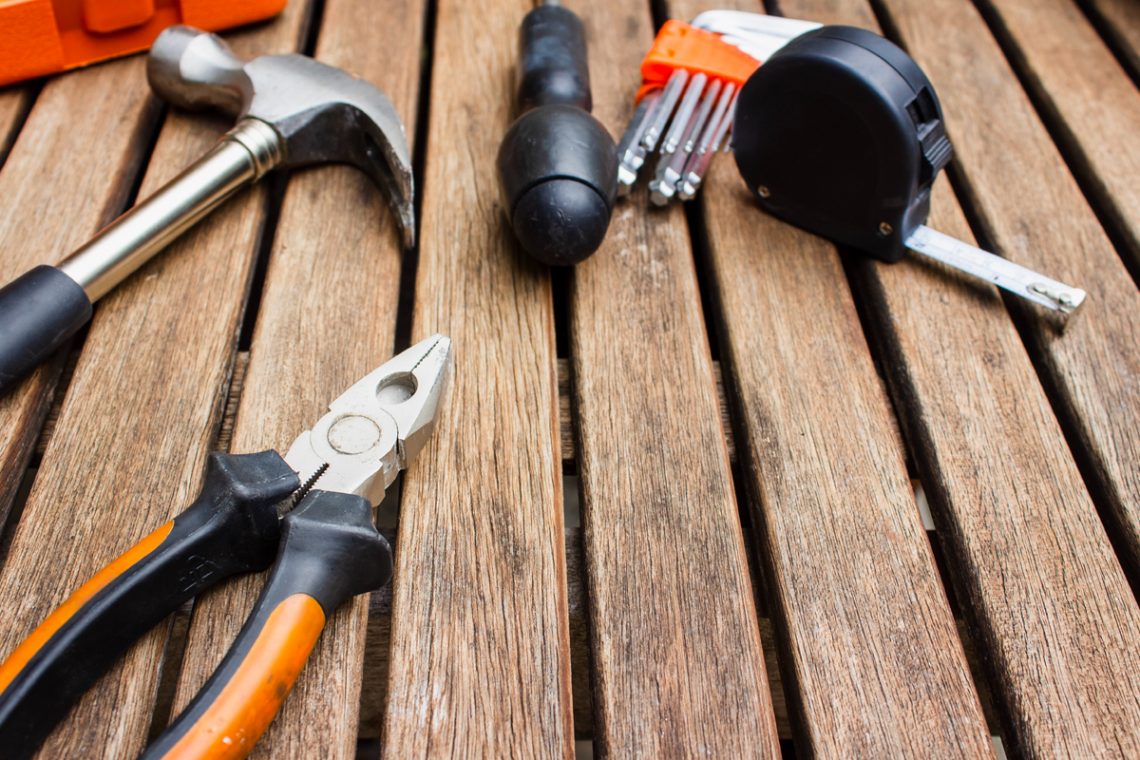 Assemblaggio di mobili (1H)